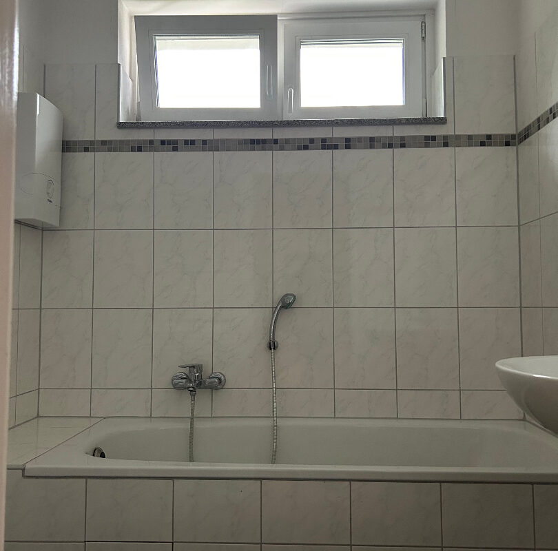 Bild zum Angebot: Lichtdurchflutete Wohnung im energetisch saniertem Haus