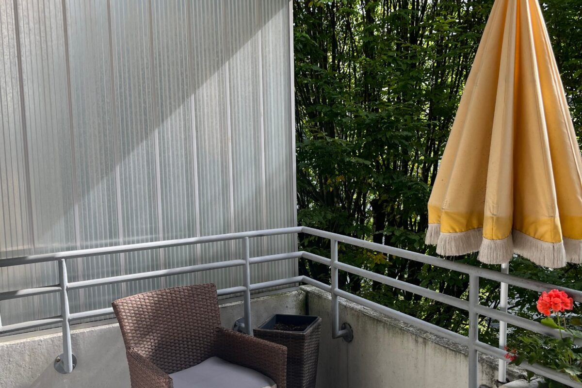 Bild zum Angebot: Geräumige Wohnung mit Balkon in zentraler Lage