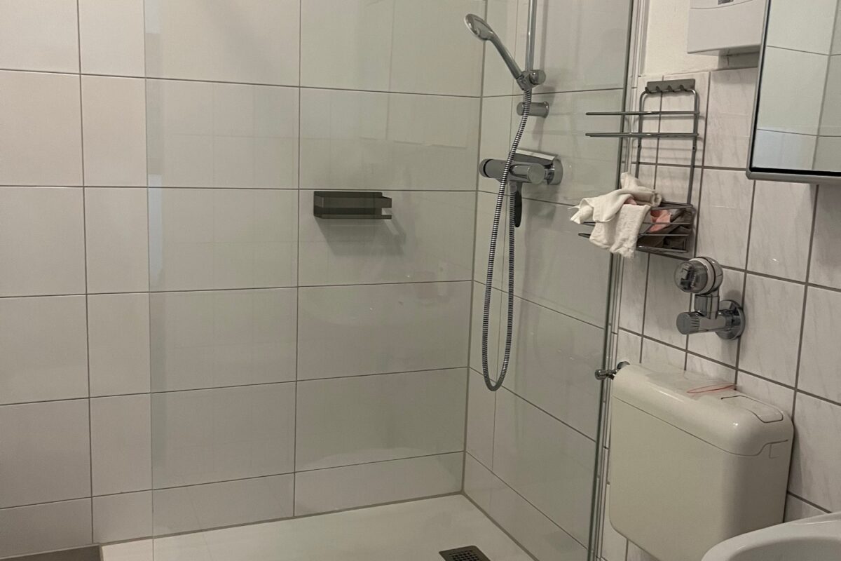 Bild zum Angebot: Geräumige Wohnung mit Balkon in zentraler Lage