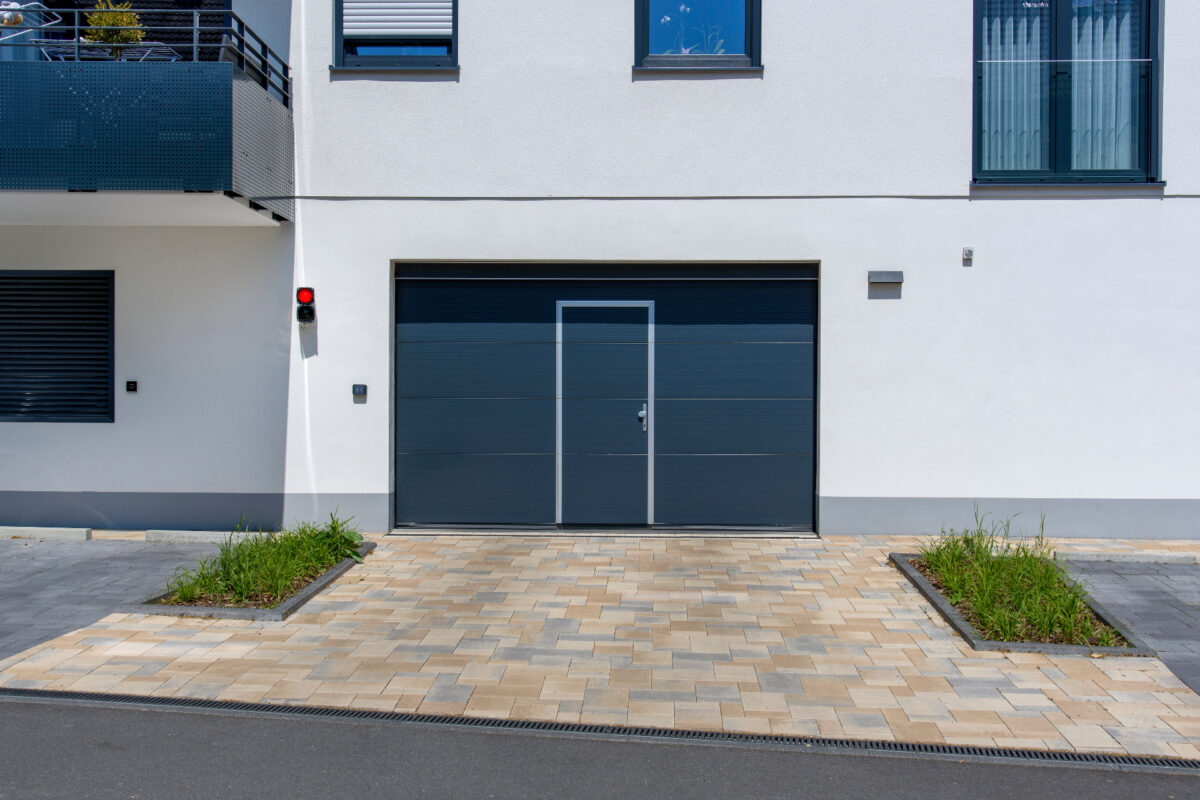 Bild zum Angebot: Tiefgaragenstellplatz – Hackenberger Str. 36