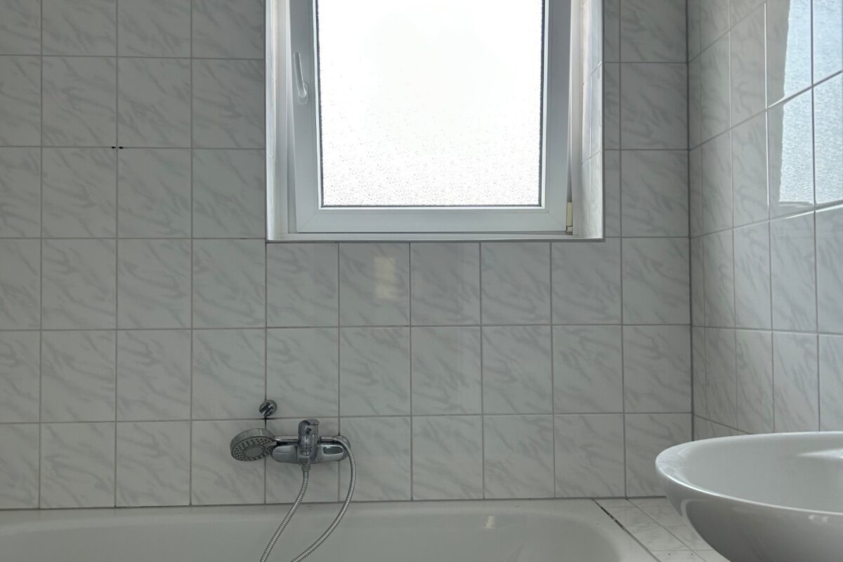 Bild zum Angebot: Modernisierte Wohnung mit Blick ins Grüne