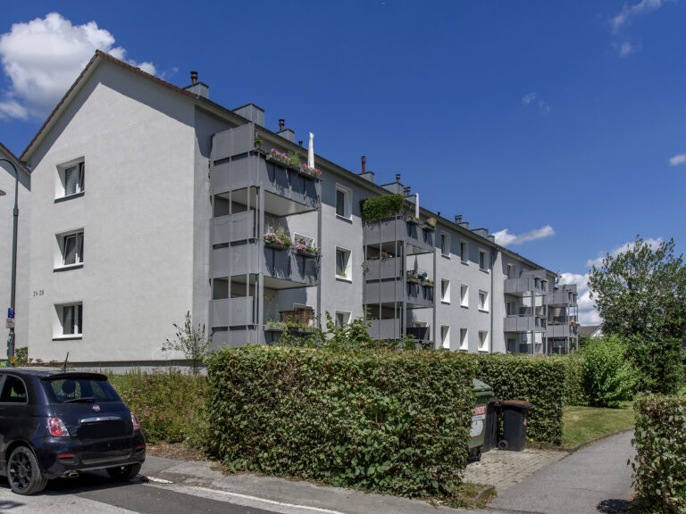 Bild zum Angebot: Geräumige Erdgeschosswohnung mit Balkon