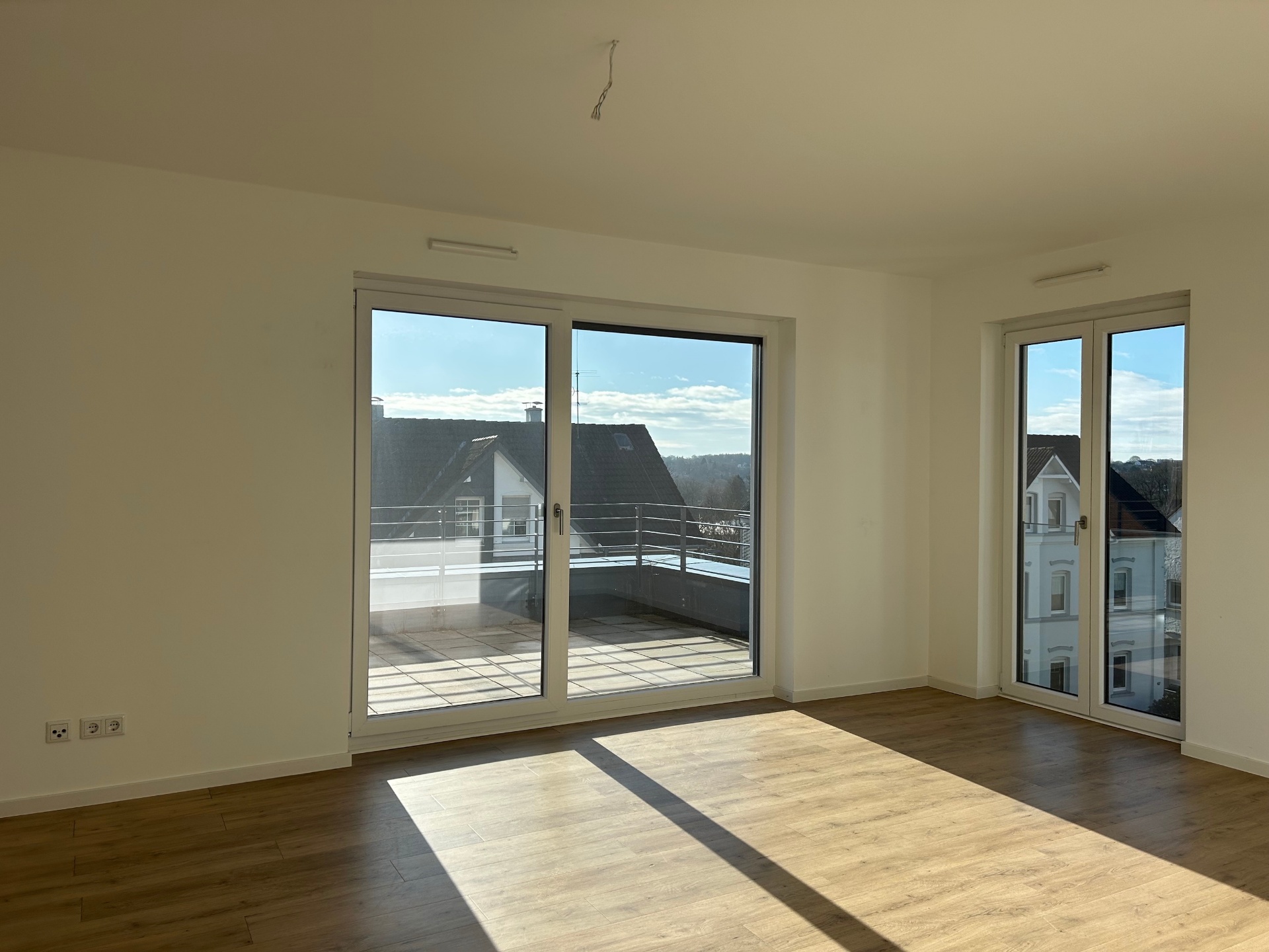 Bild zum Angebot: Tolle Penthouse-Wohnung mit fantastischer Aussicht über Remscheid-Lennep