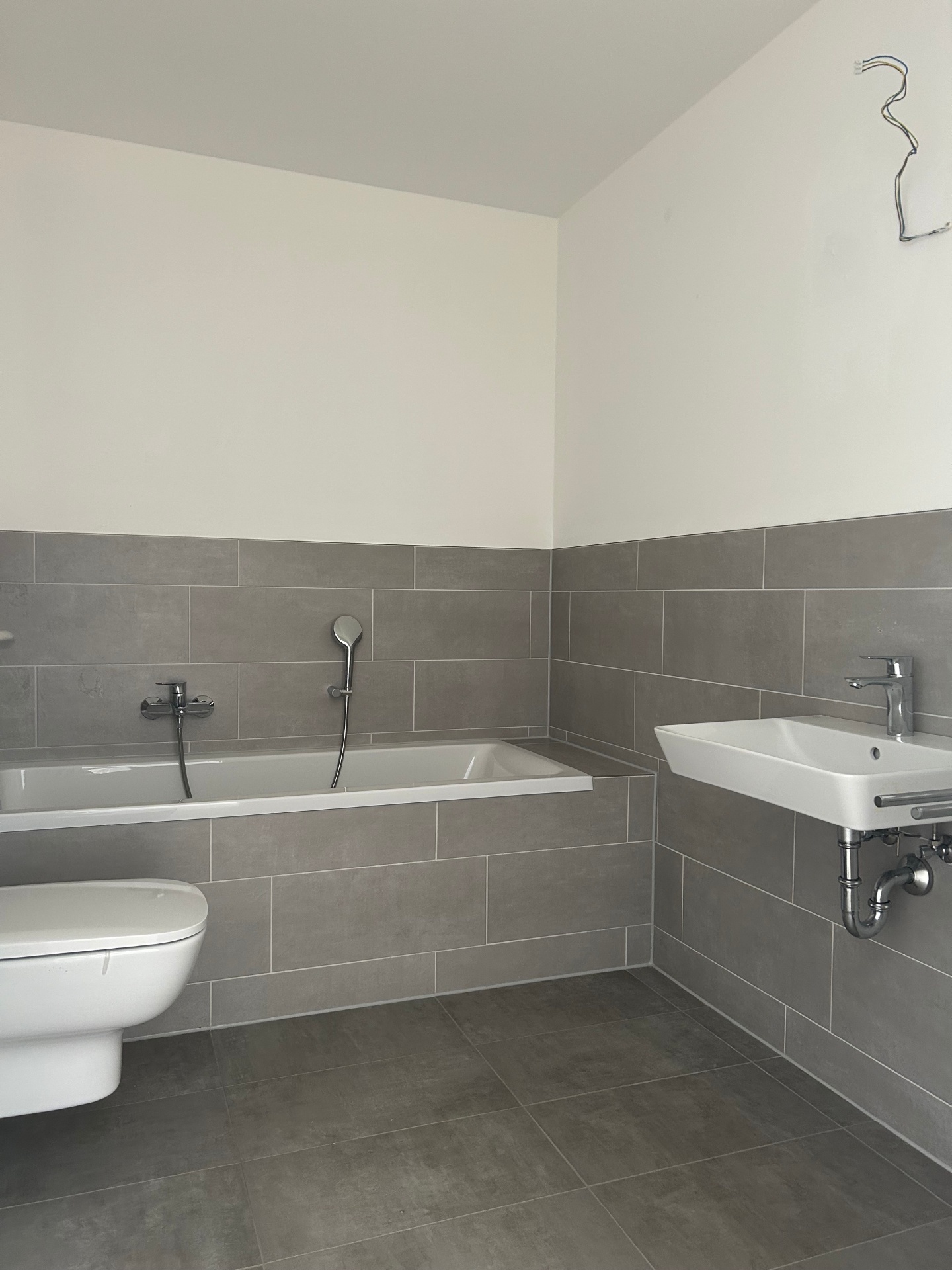 Bild zum Angebot: Exklusives Wohnen auf gehobenem Niveau mit privater Terrasse in Remscheid-Lennep
