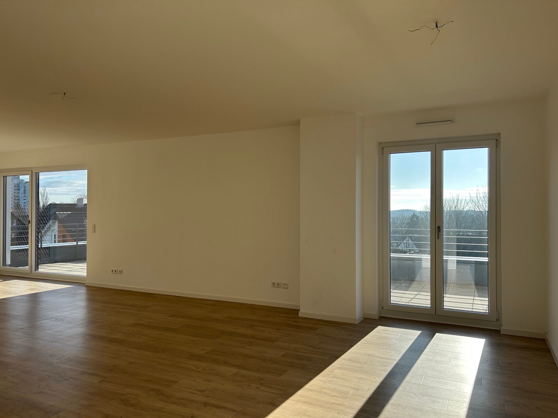 Bild zum Angebot: Exklusives Wohnen auf gehobenem Niveau mit privater Terrasse in Remscheid-Lennep