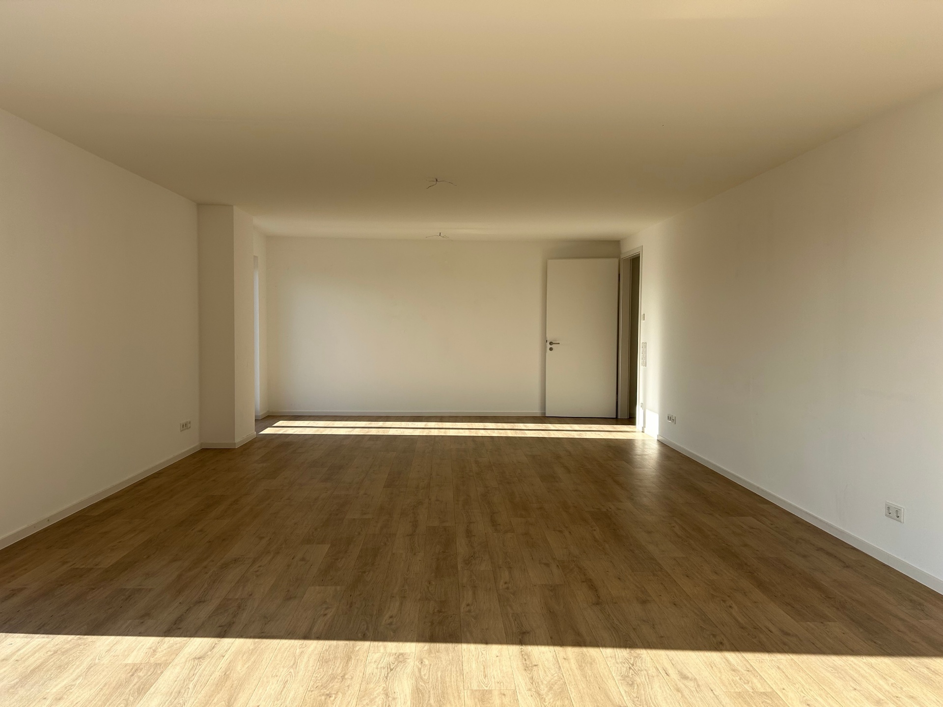 Bild zum Angebot: Exklusives Wohnen auf gehobenem Niveau mit privater Terrasse in Remscheid-Lennep
