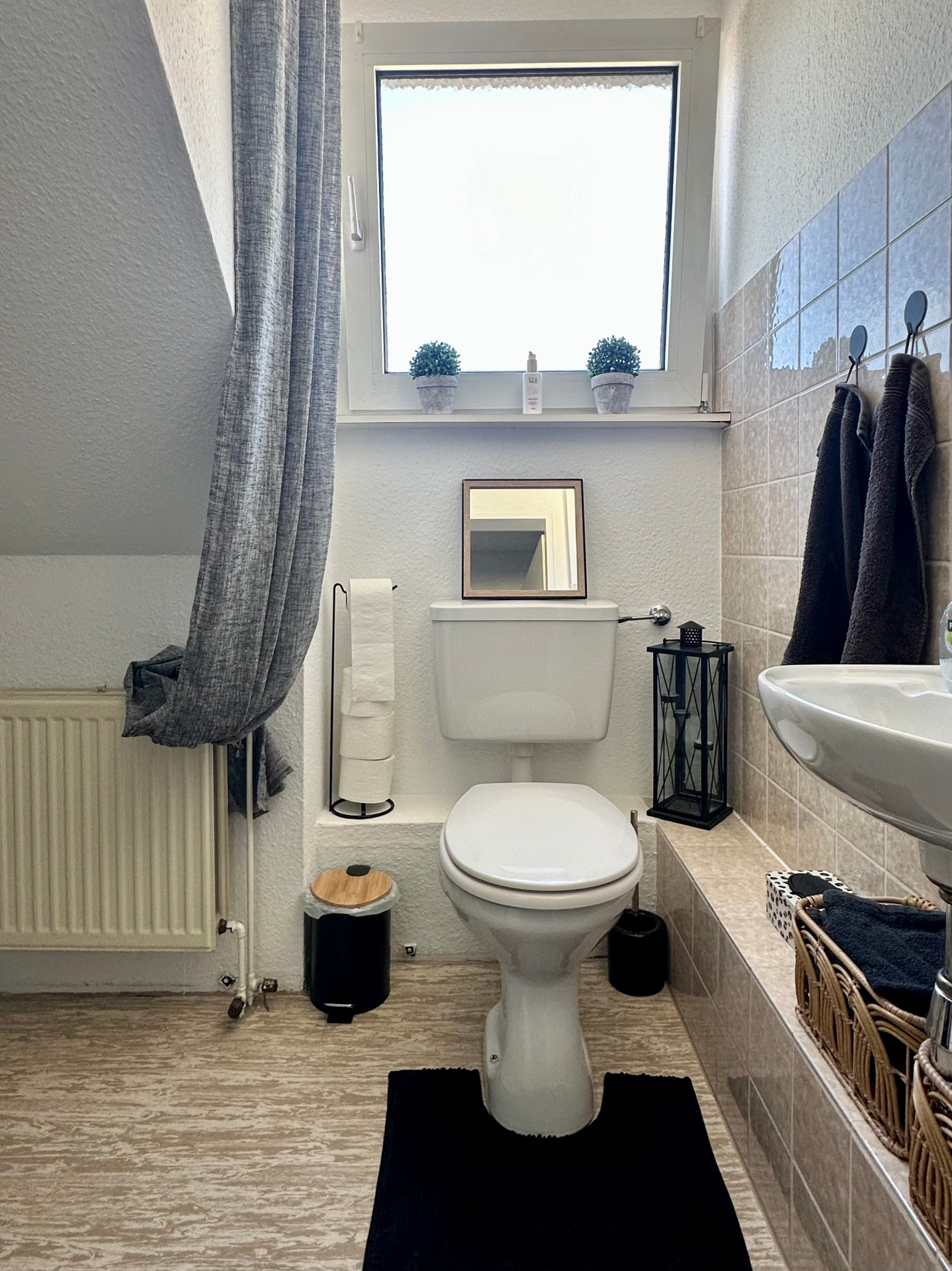 Bild zum Angebot: Lichtdurchflutete Dachgeschosswohnung